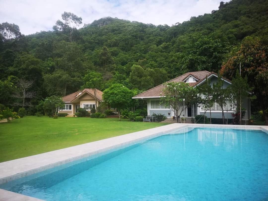 Arantarakiri Resort Khao Yai Му-Си Экстерьер фото